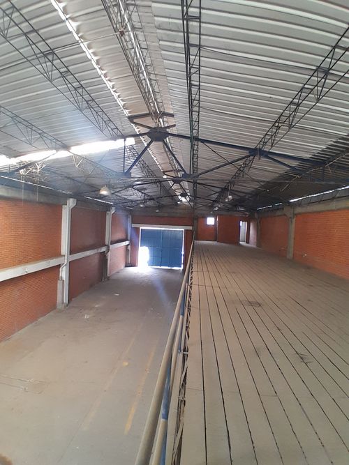 Bodega en venta en Acopi, Yumbo, 410 m² · foto 2 de 4
