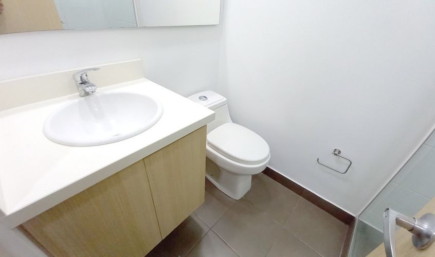 Apartamento de 3 alcobas en arriendo en Loma De San Jose, Sabaneta, 90 m² · foto 19 de 24