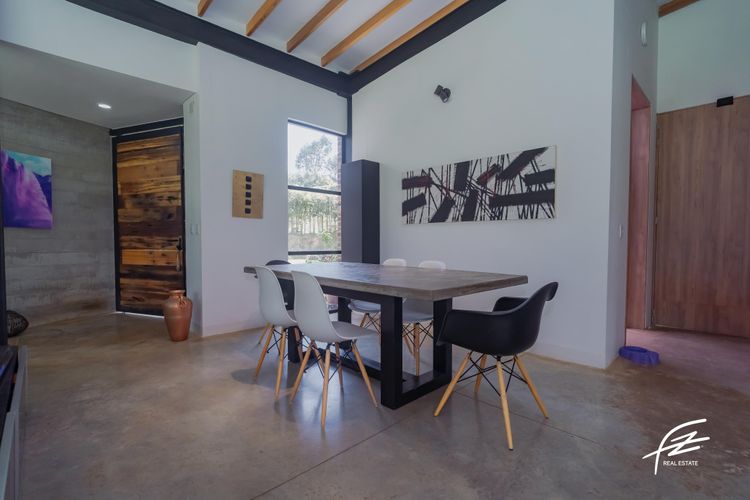 Casa de 2 alcobas en venta en Santa Elena, Medellín, 267 m² · foto 4 de 14