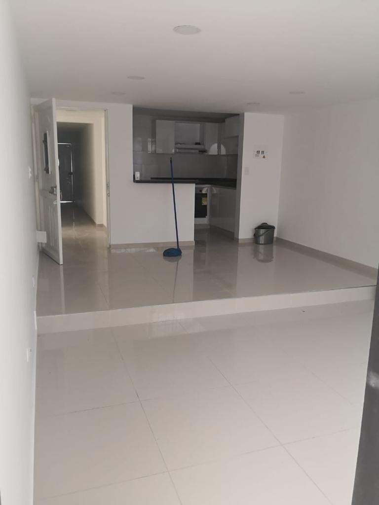 Casa en venta en Modelia, Bogotá · foto 6 de 24