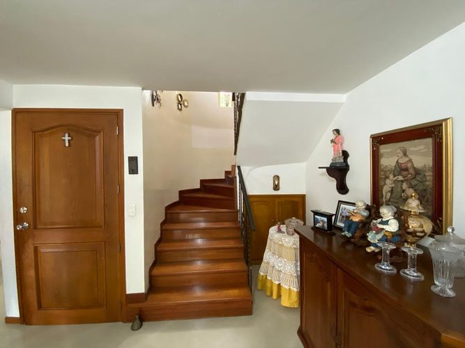 Casa de 3 alcobas en venta en San Jose, Sabaneta, 190 m² · foto 4 de 24