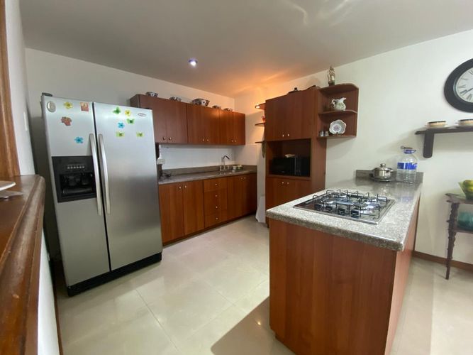 Casa de 3 alcobas en venta en San Jose, Sabaneta, 190 m² · foto 5 de 24