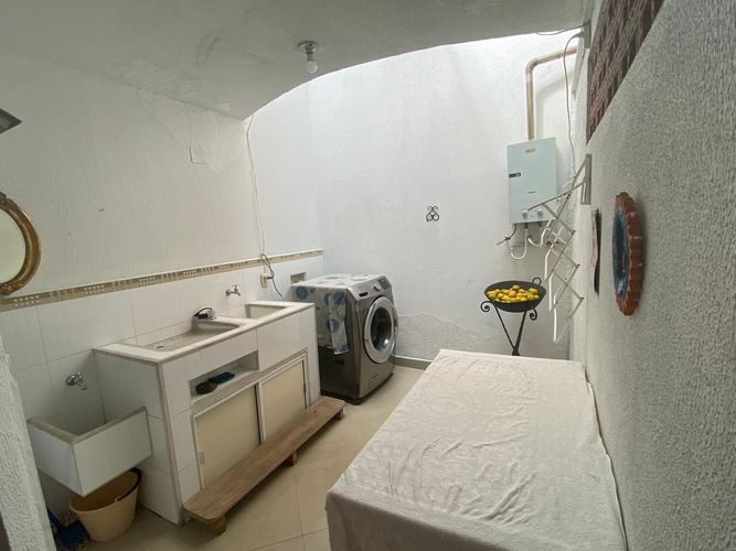 Casa de 3 alcobas en venta en San Jose, Sabaneta, 190 m² · foto 8 de 24