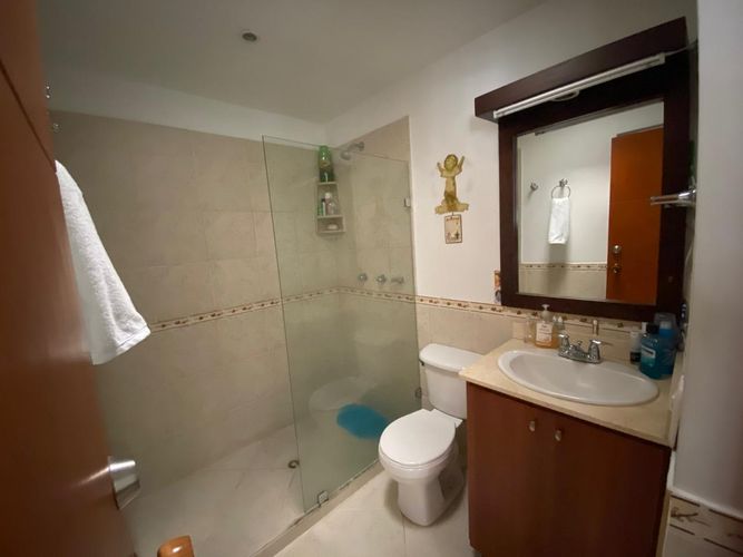 Casa de 3 alcobas en venta en San Jose, Sabaneta, 190 m² · foto 16 de 24
