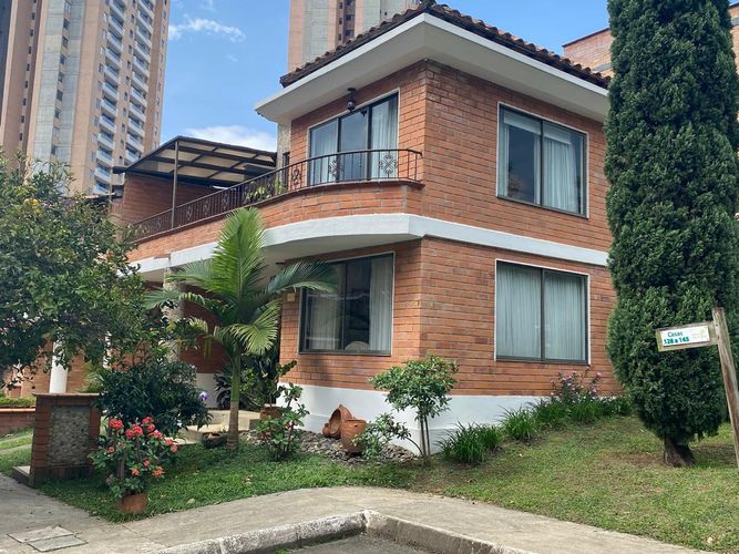 Casa de 3 alcobas en venta en San Jose, Sabaneta, 190 m² · foto 20 de 24