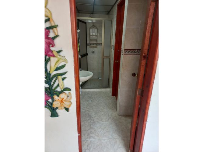 Casa de 4 alcobas en venta en La Milagrosa, La Ceja, 207 m² · foto 15 de 18