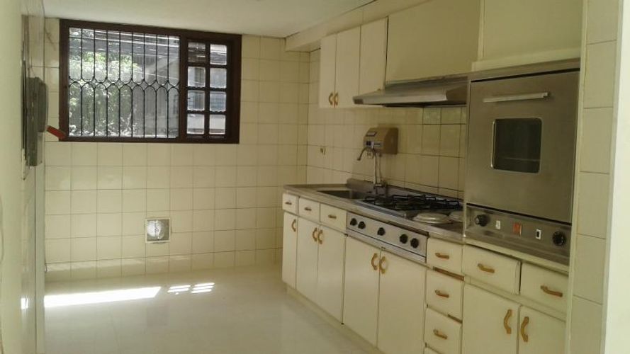 Casa de 3 alcobas en venta en Chicó Reservado, Bogotá, 311 m² · foto 8 de 24