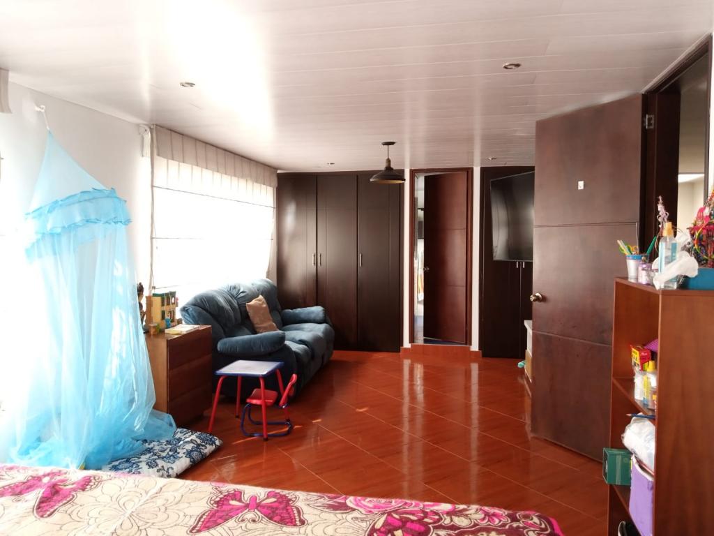 Casa en venta en Engativá, Bogotá · foto 9 de 19