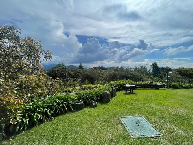 Casa de 3 alcobas en venta en Las Palmas, Envigado, 366 m² · foto 8 de 24