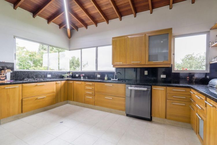 Casa de 3 alcobas en venta en Las Palmas, Envigado, 366 m² · foto 15 de 24