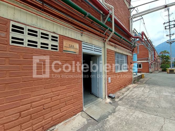 Bodega en arriendo en Zona Industrial 1, Bello, 390 m² · foto 11 de 11