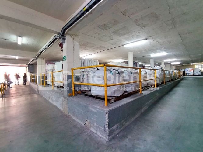 Bodega en arriendo en Zona Industrial 1, Bello, 1356 m² · foto 9 de 20