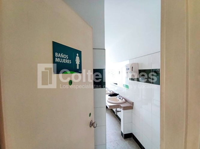 Oficina en arriendo en Zona Industrial 1, Bello, 560 m² · foto 5 de 22