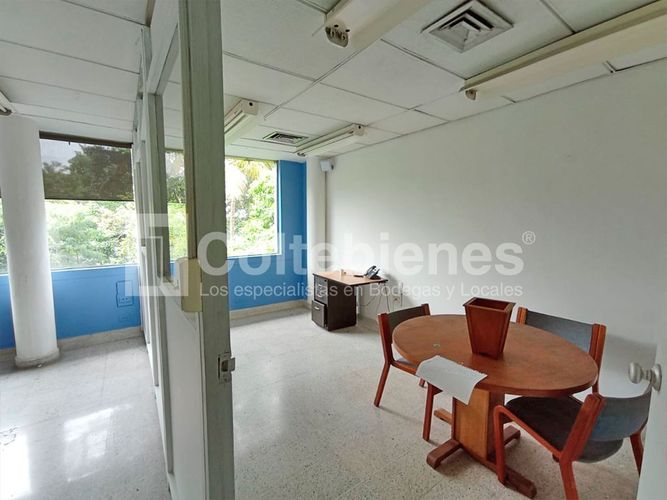 Oficina en arriendo en Zona Industrial 1, Bello, 560 m² · foto 3 de 19