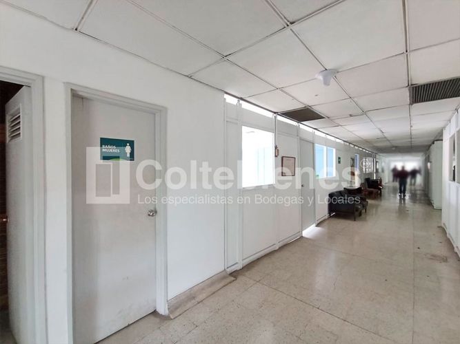 Oficina en arriendo en Zona Industrial 1, Bello, 560 m² · foto 18 de 19