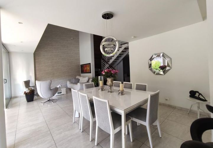 Casa de 3 alcobas en venta en Pance Alto, Cali, 506 m² · foto 2 de 16