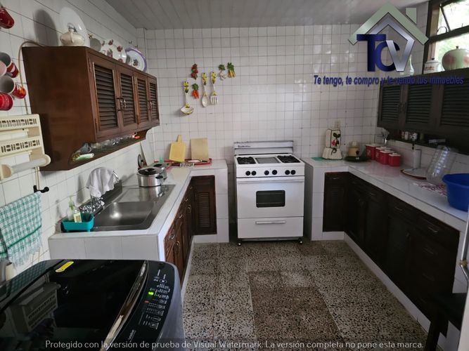 Casa de 7 alcobas en venta en Cabecera Del Llano, Bucaramanga, 415 m² · foto 3 de 24
