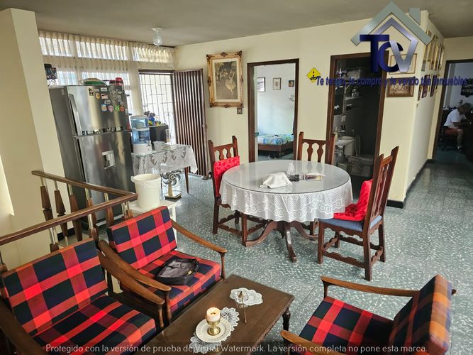 Casa de 7 alcobas en venta en Cabecera Del Llano, Bucaramanga, 415 m² · foto 6 de 24