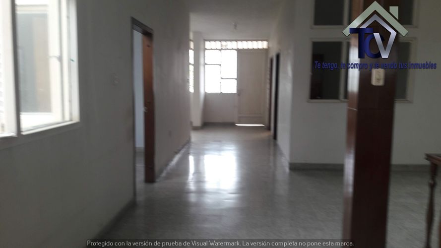 Casa de 9 alcobas en venta en Cabecera Del Llano, Bucaramanga, 400 m² · foto 3 de 11