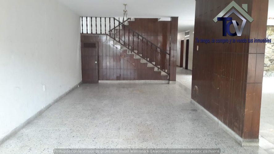 Casa de 9 alcobas en venta en Cabecera Del Llano, Bucaramanga, 400 m² · foto 4 de 11