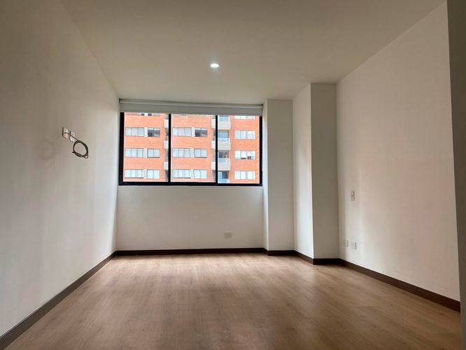 Apartamento de 2 alcobas en arriendo en Loma Del Escobero, Envigado, 83 m² · foto 7 de 17