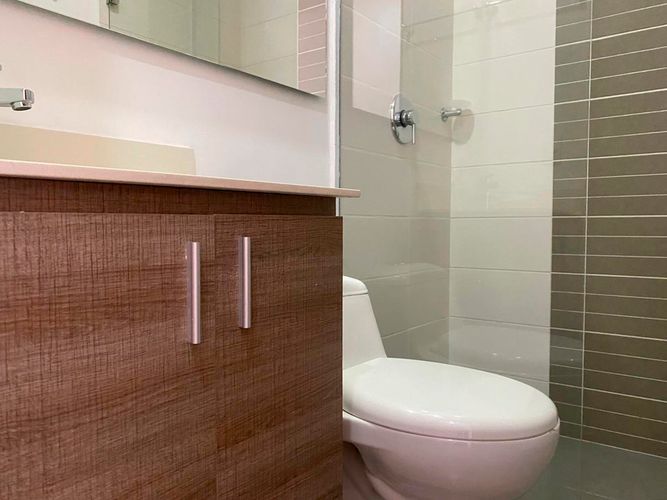 Apartamento de 2 alcobas en arriendo en Loma Del Escobero, Envigado, 83 m² · foto 15 de 17