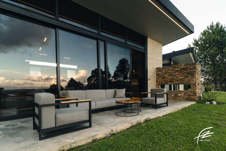 Casa de 4 alcobas en venta en Guarne, 390 m² · foto 21 de 22