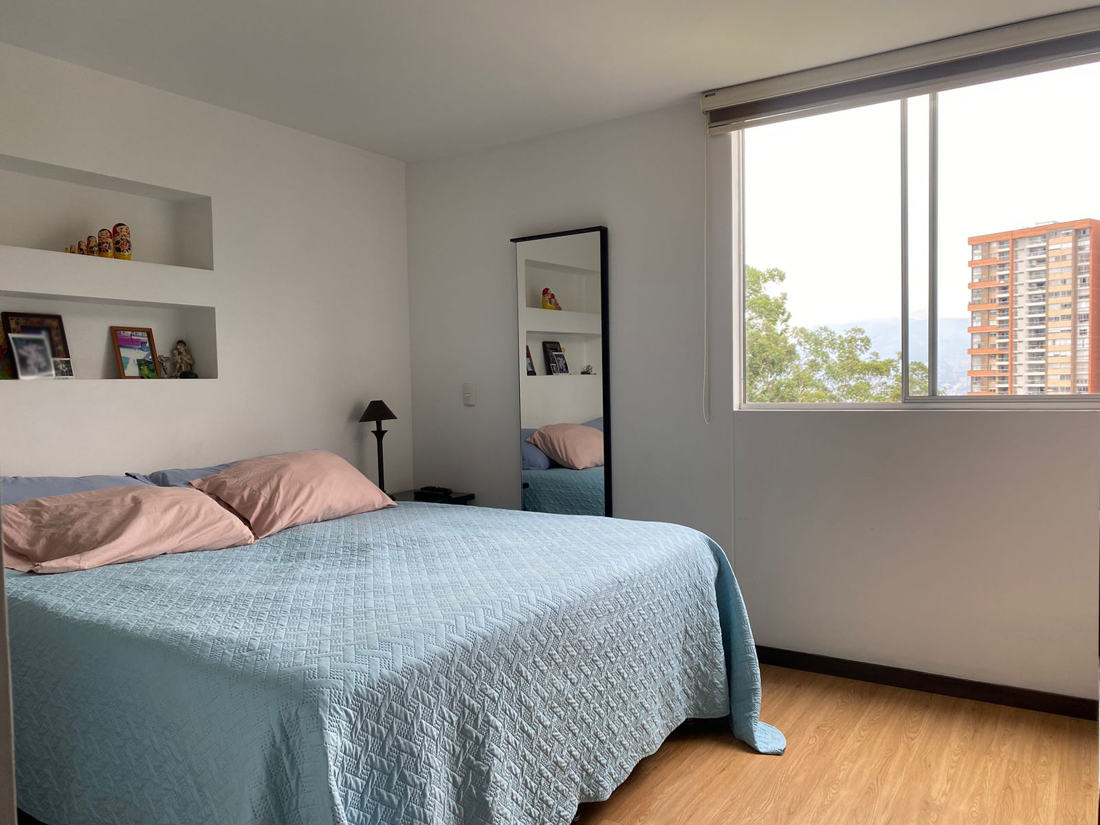 Apartamento en venta en Loma Del Chocho, Envigado · foto 7 de 19
