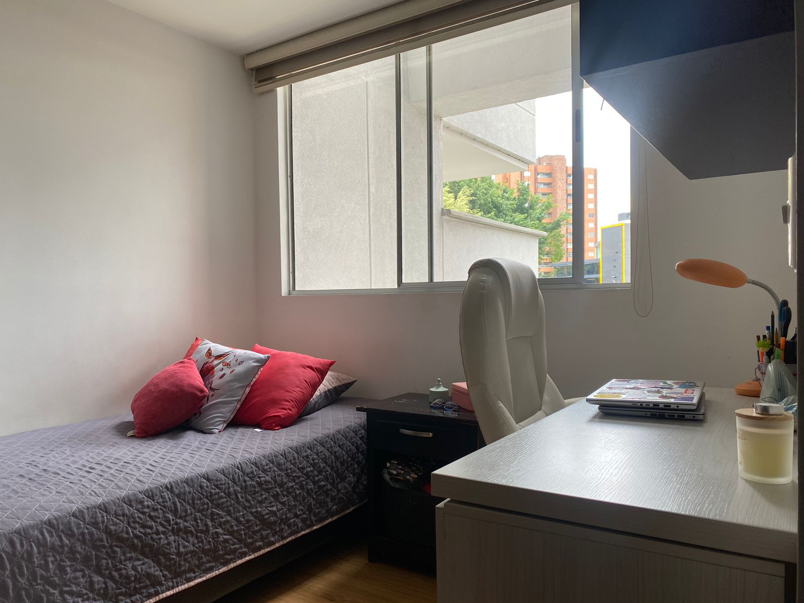 Apartamento en venta en Loma Del Chocho, Envigado · foto 10 de 19