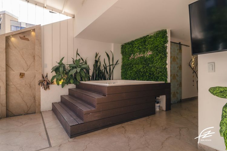 Casa de 4 alcobas en venta en Las Acacias, Medellín, 440 m² · foto 19 de 21