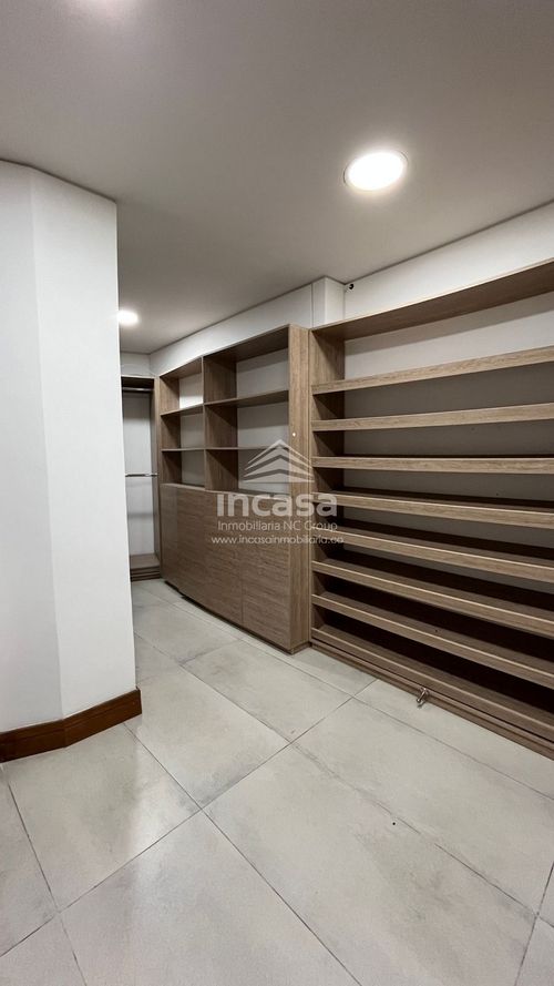 Apartamento en venta en Santa Monica, Cali · foto 9 de 24