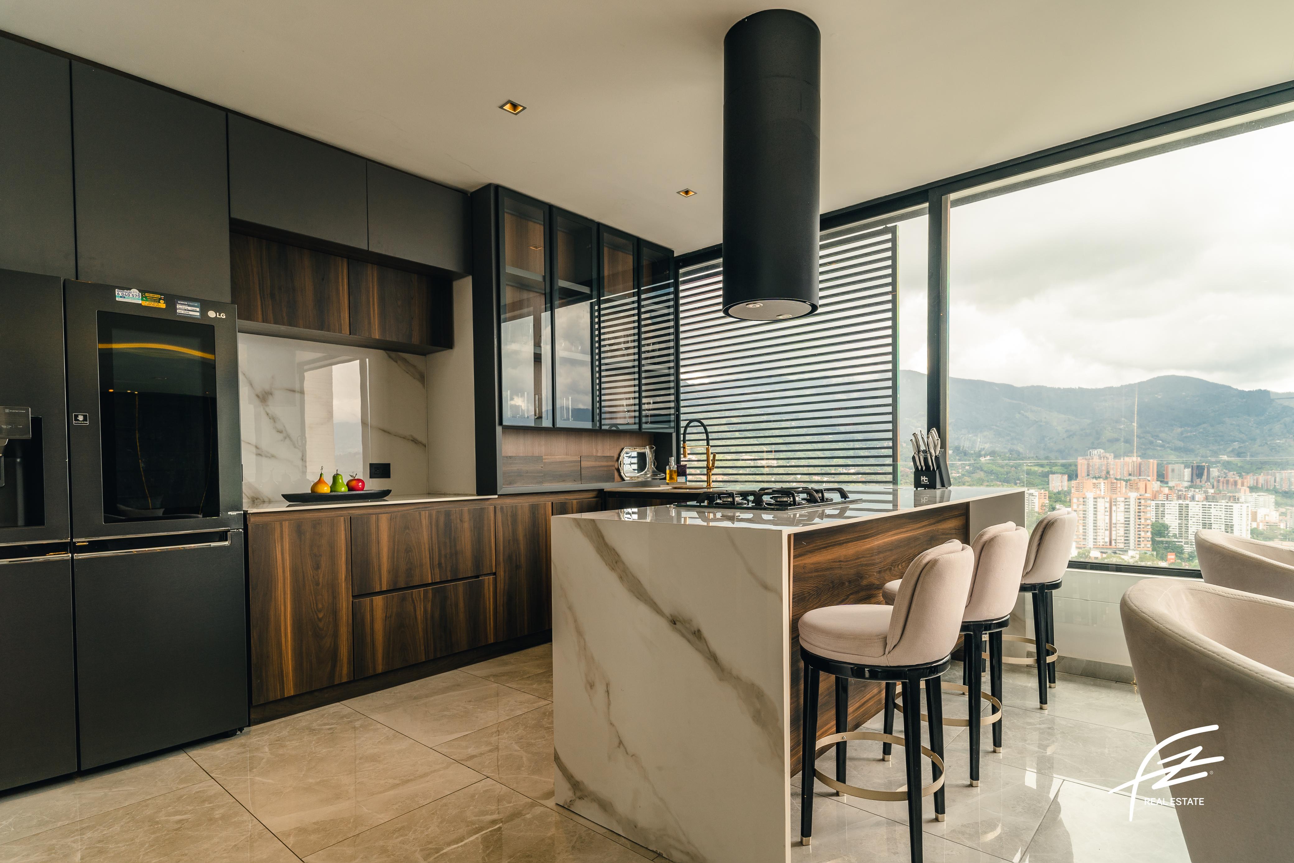 Apartamento en venta en El Poblado, Medellín · foto 3 de 21