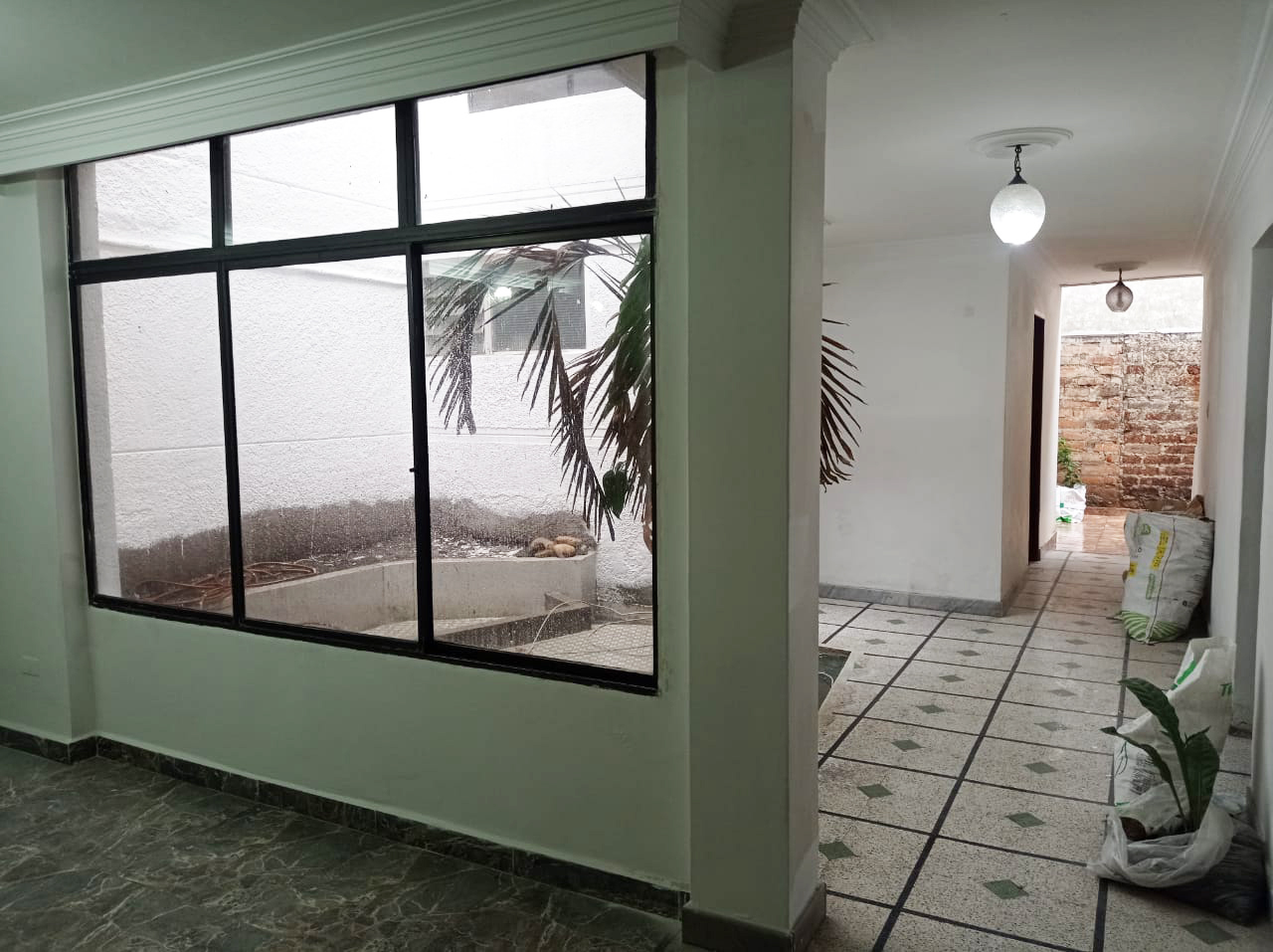 Casa en arriendo en Laureles, Medellín · foto 9 de 17