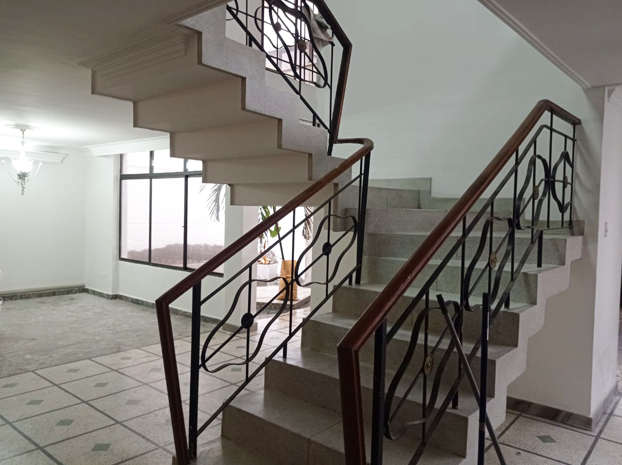 Casa en arriendo en Laureles, Medellín · foto 14 de 17