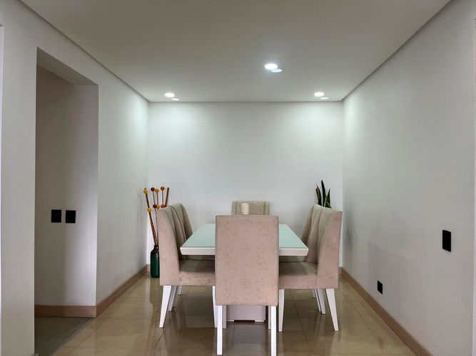 Apartamento de 4 alcobas en arriendo en El Diamante No. 2, Medellín, 180 m² · foto 4 de 20
