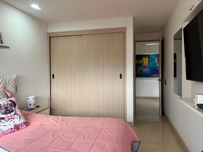 Apartamento de 4 alcobas en arriendo en El Diamante No. 2, Medellín, 180 m² · foto 18 de 20
