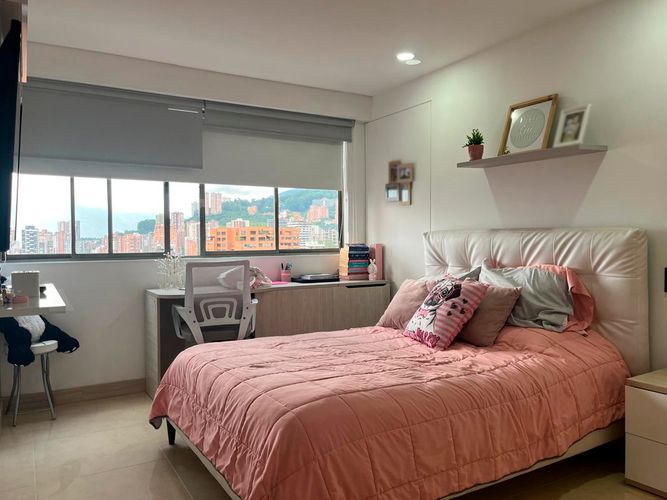 Apartamento de 4 alcobas en arriendo en El Diamante No. 2, Medellín, 180 m² · foto 19 de 20