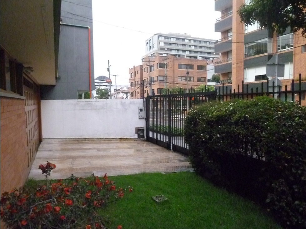 Casa en venta en Santa Paula, Bogotá · foto 10 de 20
