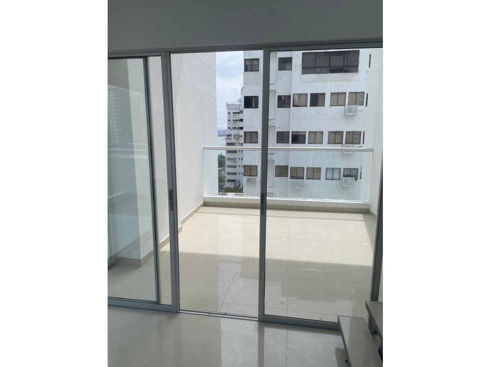 Apartamento en venta en Crespo, Cartagena · foto 3 de 14