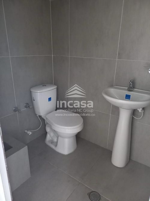 Local en arriendo en Las Delicias, Cali, 28 m² · foto 5 de 6