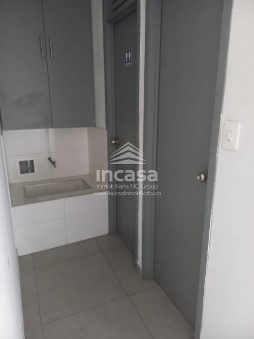 Local en arriendo en Las Delicias, Cali, 82 m² · foto 5 de 10
