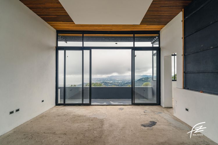 Casa de 4 alcobas en venta en Yarumal, Rionegro, 10 m² · foto 12 de 18