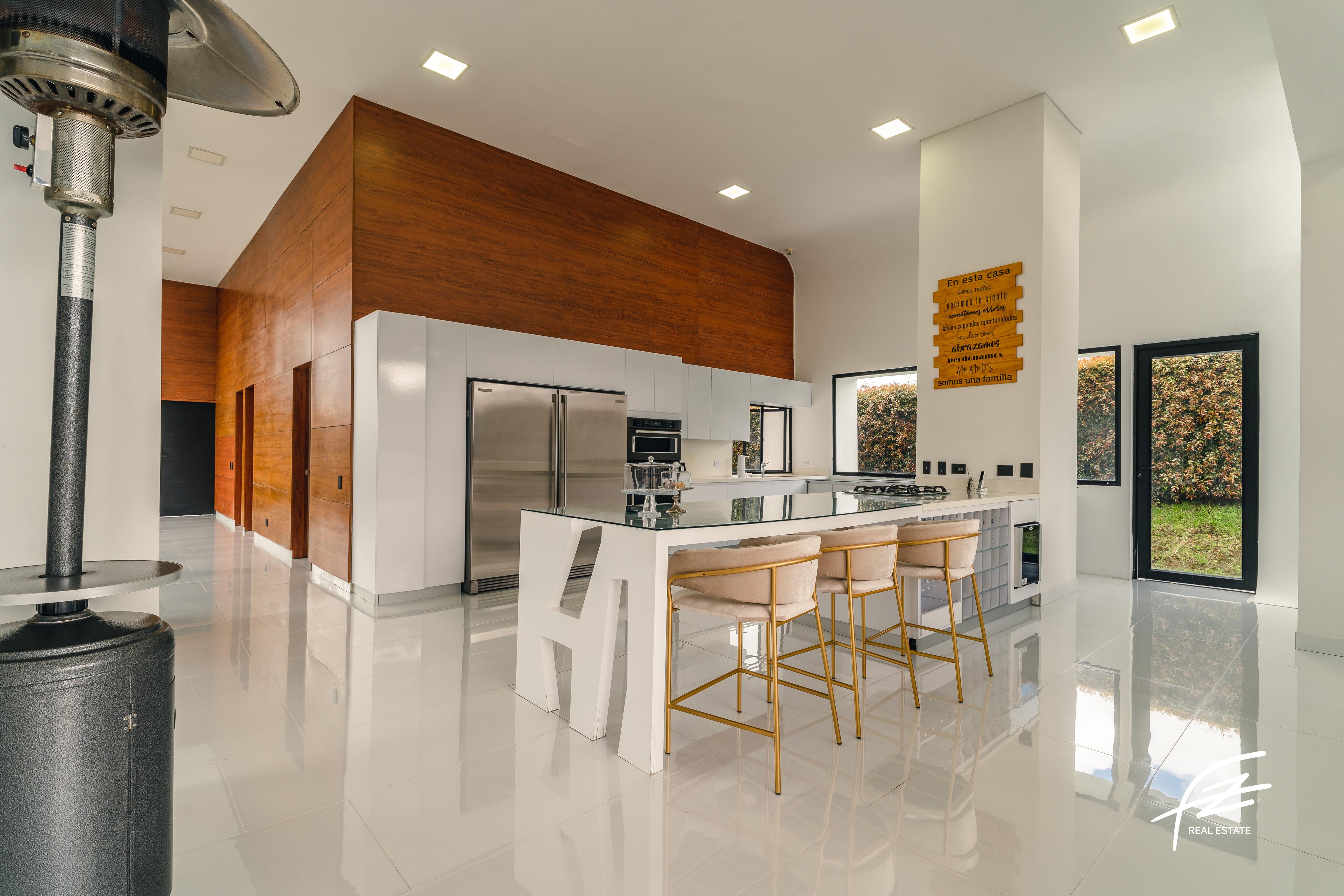 Casa en venta en Las Palmas, Envigado · foto 2 de 11