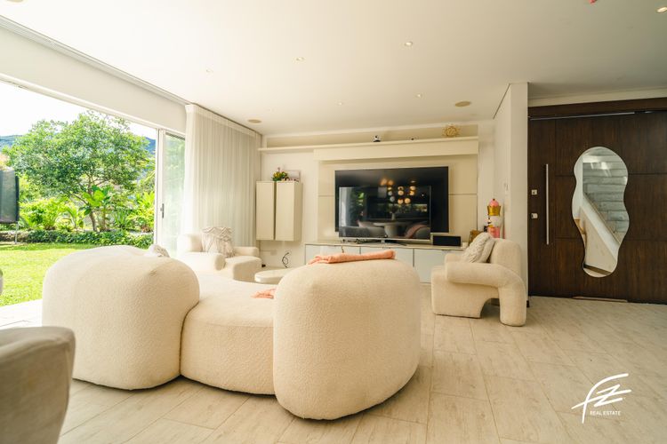 Casa de 3 alcobas en venta en Caqueta, La Estrella, 270 m² · foto 6 de 12