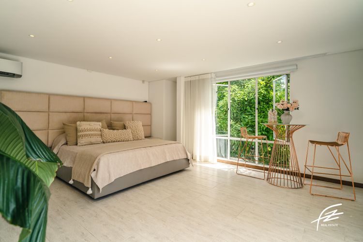 Casa de 3 alcobas en venta en Caqueta, La Estrella, 270 m² · foto 9 de 12
