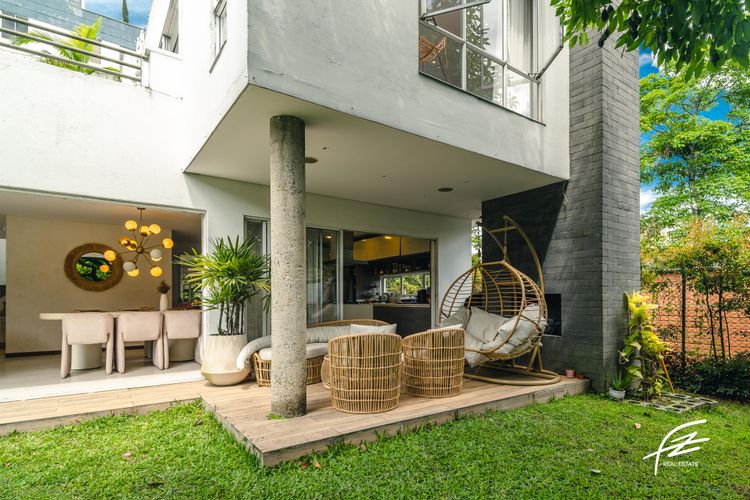 Casa de 3 alcobas en venta en Caqueta, La Estrella, 270 m² · foto 12 de 12