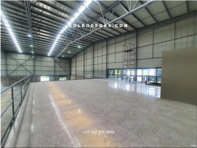 Bodega en venta en Cerritos, Pereira, 1400 m² · foto 3 de 11