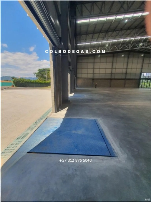 Bodega en venta en Cerritos, Pereira, 1400 m² · foto 5 de 11