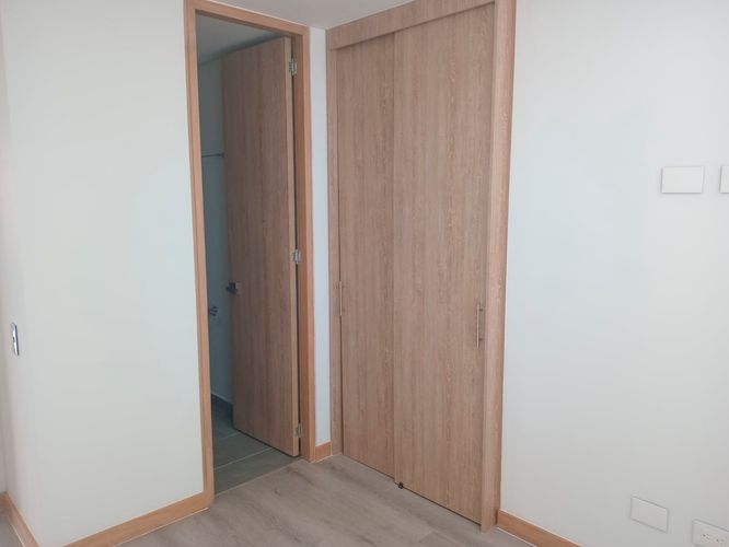 Apartamento de 3 alcobas en arriendo en El Poblado, Medellín, 100 m² · foto 10 de 15