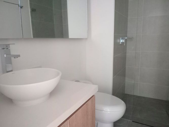 Apartamento de 3 alcobas en arriendo en El Poblado, Medellín, 100 m² · foto 12 de 15